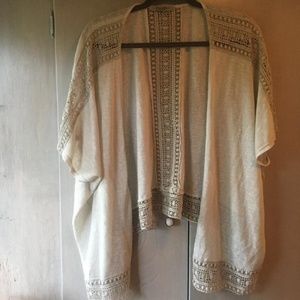 Cover Up/Short Sleeve Cardigan